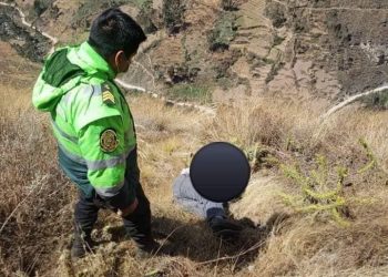 DOS MUERTOS DEJA VOLCADURA DE MOTOCAR EN EL DISTRITO DE TAPO !!