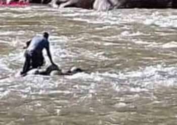 PADRE MUERE AHOGADO TRAS RESCATAR A SU MENOR HIJO DEL RÍO CHANCHAMAYO