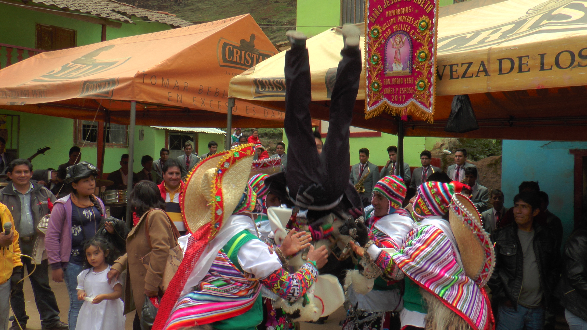 Huaylejia de Queta  11 – 12 y 13 de Enero  Video en breve Aqui